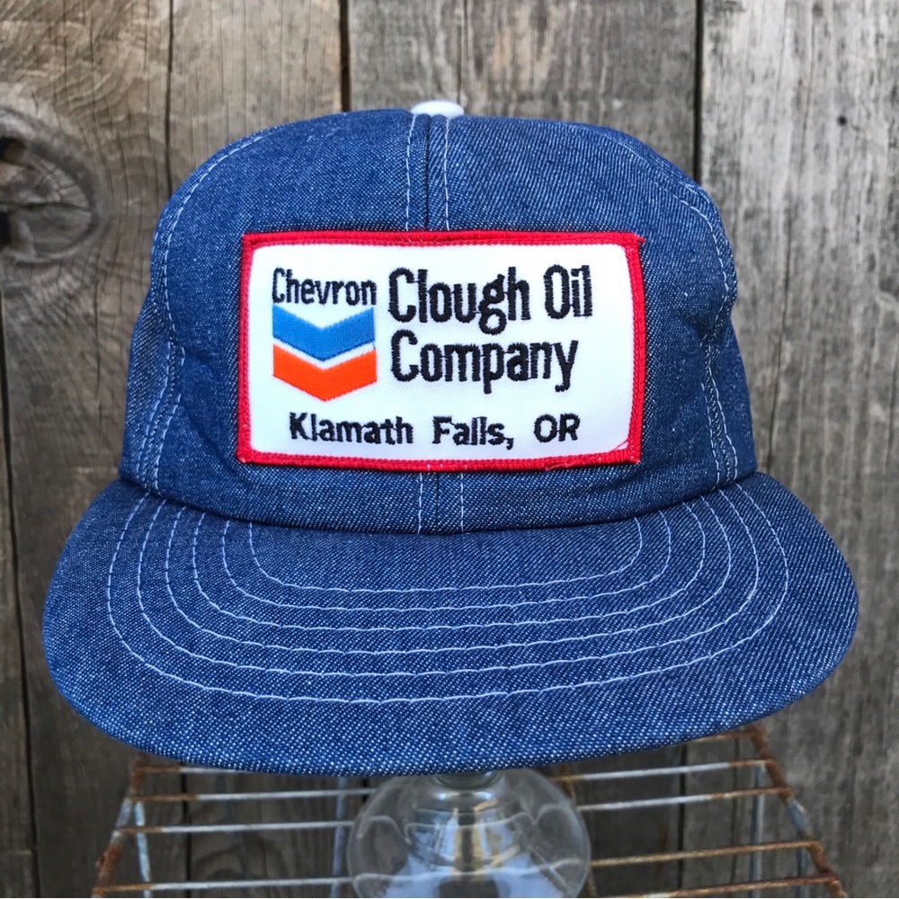 VTG 70s-80s Denim Chevron Clough Oil Co. Klamath Falls OR Snapback Hat